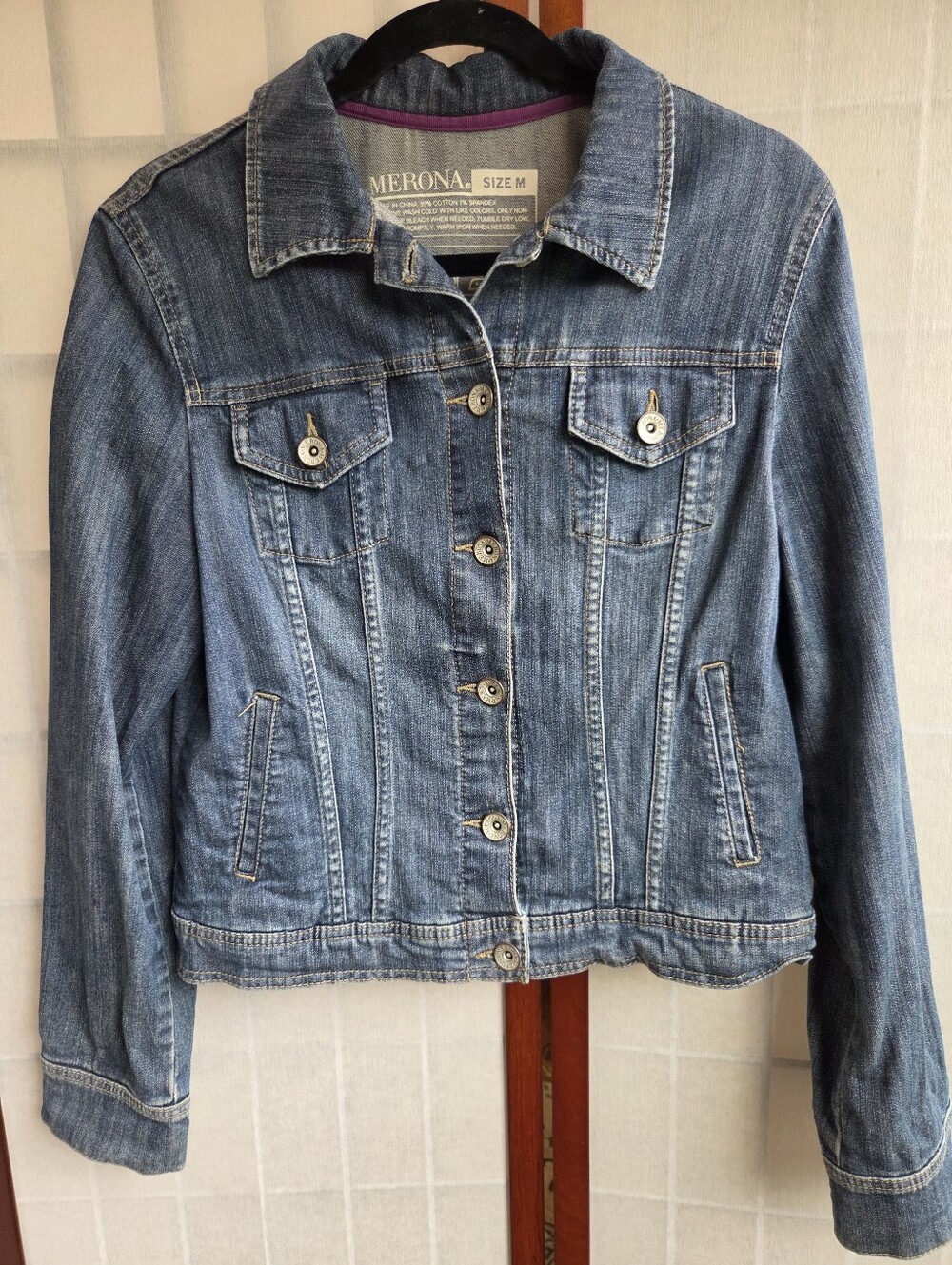 Medium Wash Denim Jacket Size M Casual Streetwear Classix Trucker